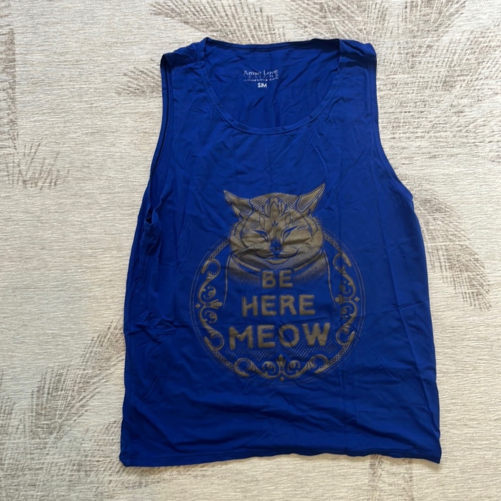 Custom Be Here Meow tank